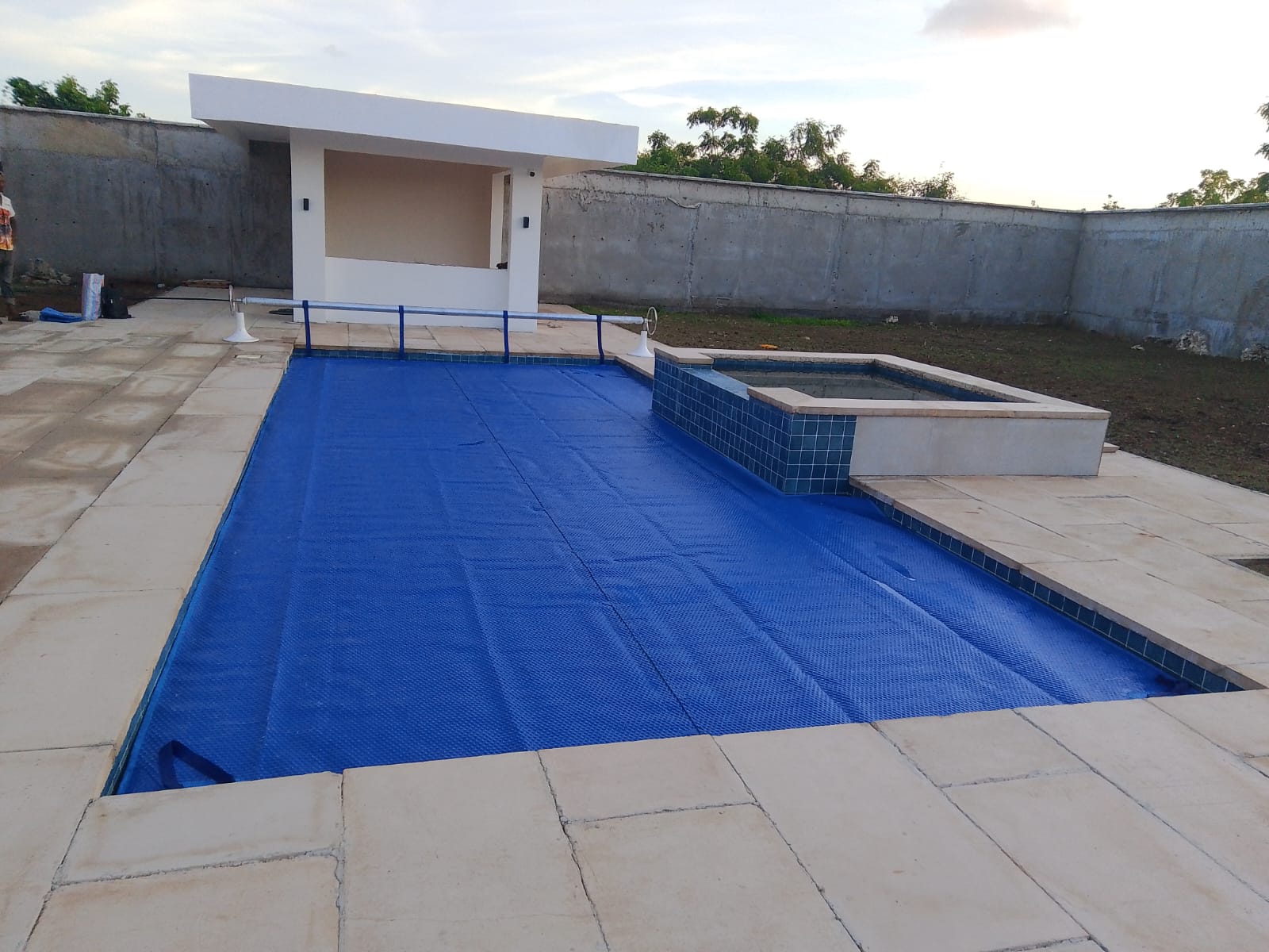 Cascata Blu angle 2
